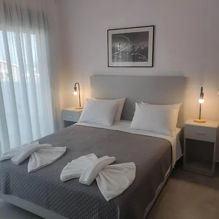 Molineux Luxury Nikiti (Sithonia)