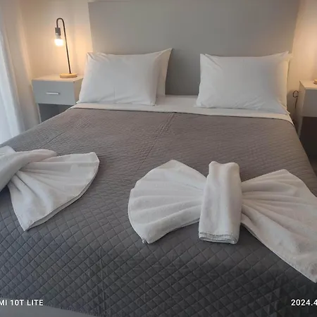 Molineux Luxury Nikiti (Sithonia)