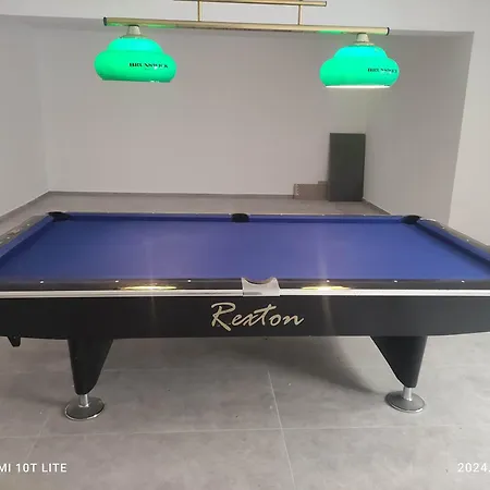 Molineux Luxury Villa *